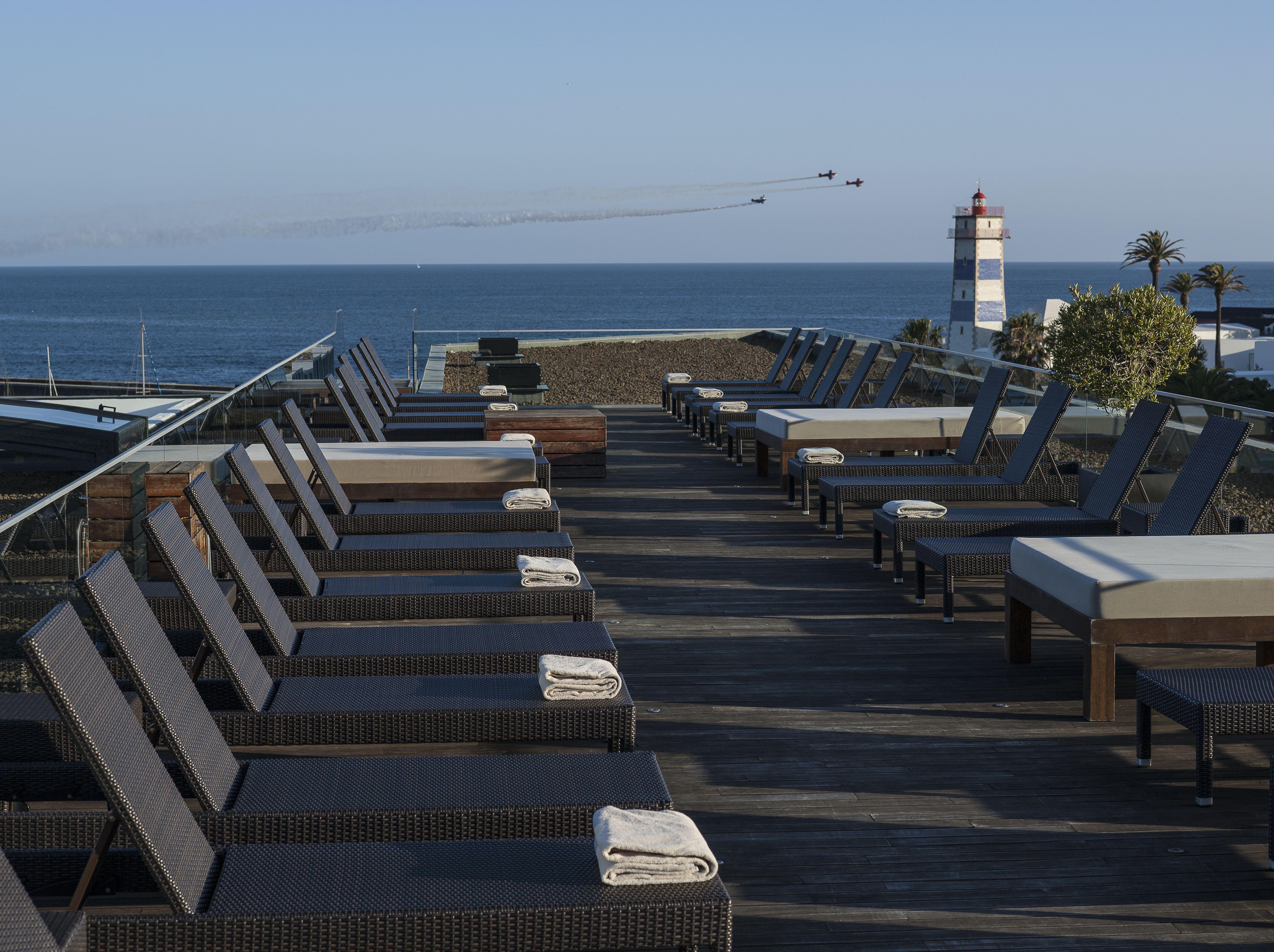 Pestana Cidadela Cascais - Pousada & Art District Exterior foto The pool deck at the Cape of Good Hope Hotel